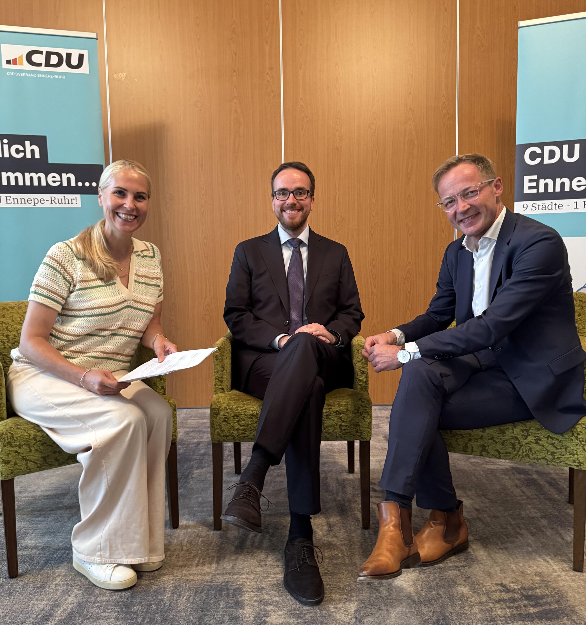 Stadtverbandsvorsitzende MdB Katja Strauss-Köster, Fabian Haas CDU-Bürgermeisterkandidat und Daniel Sieveke.